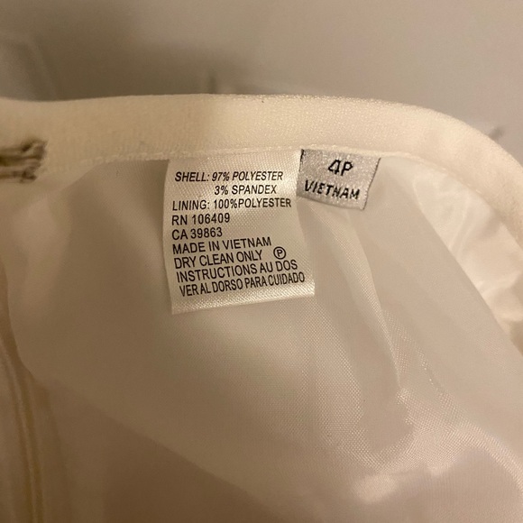 white pencil skirt for petite women in size 4p - Picture 1 of 4